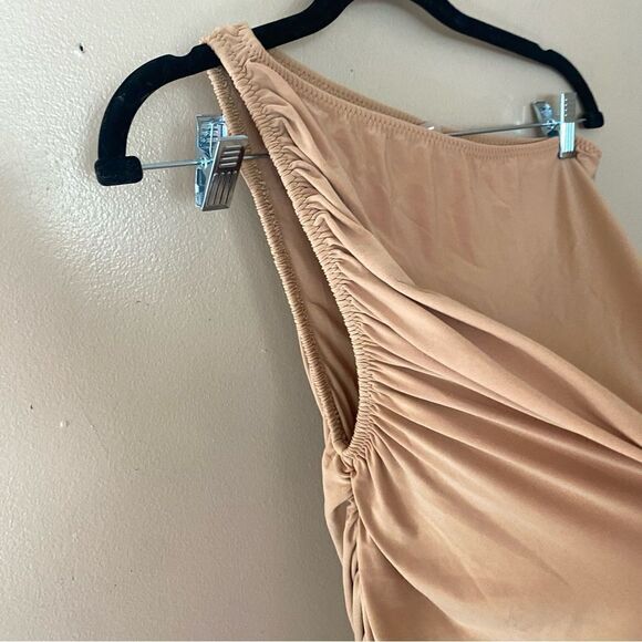 Norma Kamali Diana Gown nude tan midi dress bodycon Revolve New S - Picture 9 of 13